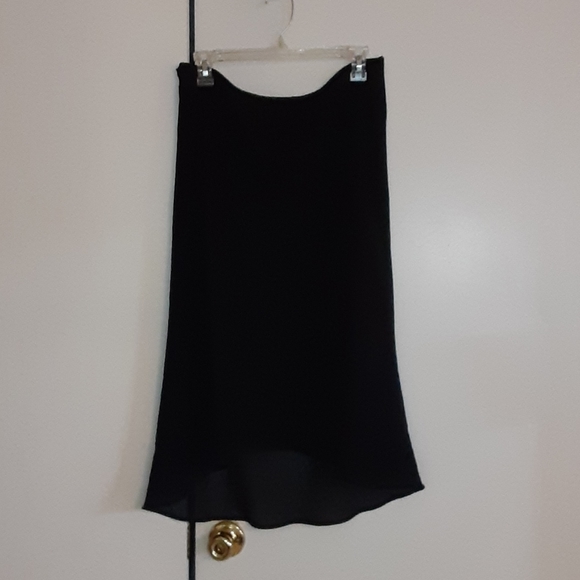 Skirt - Picture 1 of 1